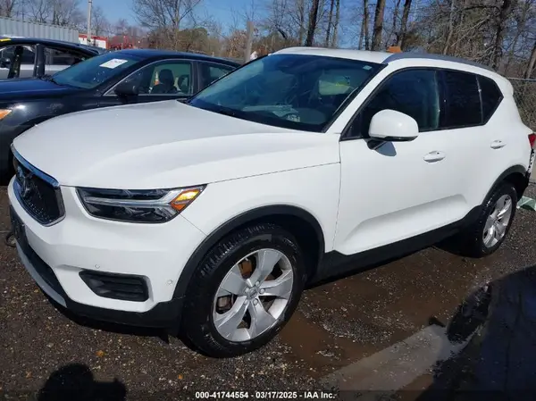 YV4AC2HK4K2130185 2019 VOLVO XC40 - Image 2