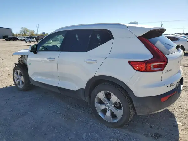YV4AC2HK4L2278385 2020 VOLVO XC40 - Image 2