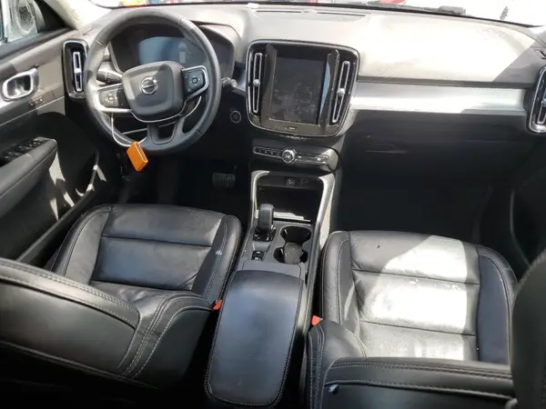 YV4AC2HK4N2720066 2022 VOLVO XC40 - Image 8