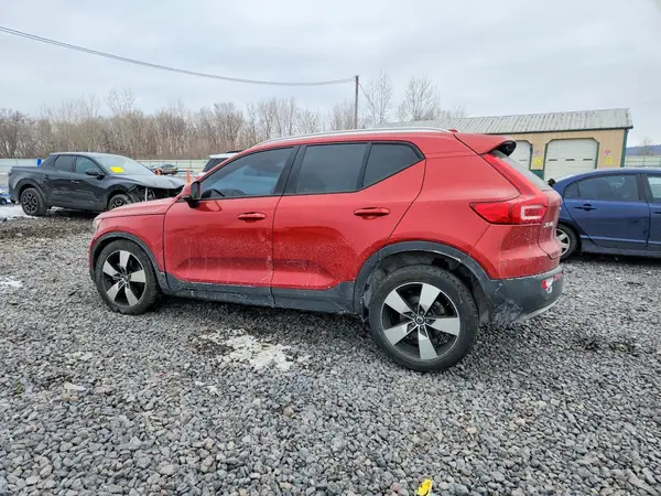 YV4AC2HK5K2047770 2019 VOLVO XC40 - Image 2