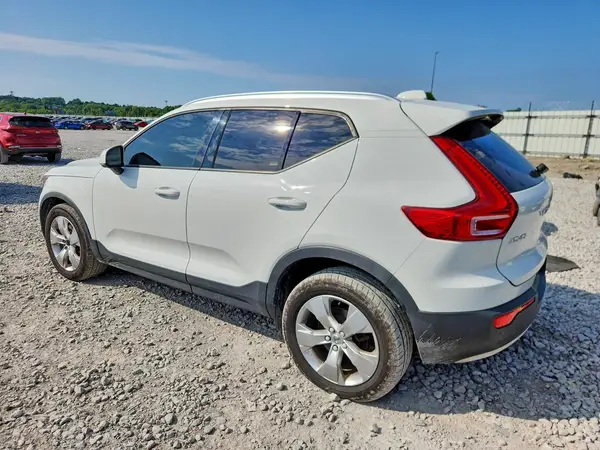 YV4AC2HK5L2278170 2020 VOLVO XC40 - Image 2