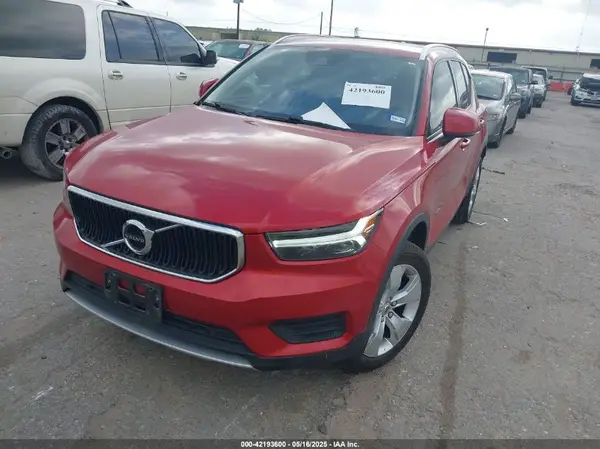YV4AC2HK5N2748975 2022 VOLVO XC40 - Image 2