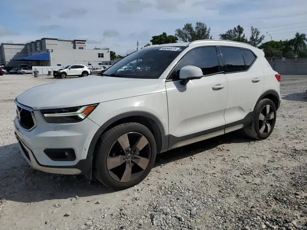 YV4AC2HK8K2072999 2019 VOLVO XC40 - Image 1