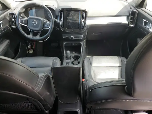 YV4AC2HK8L2205309 2020 VOLVO XC40 - Image 8