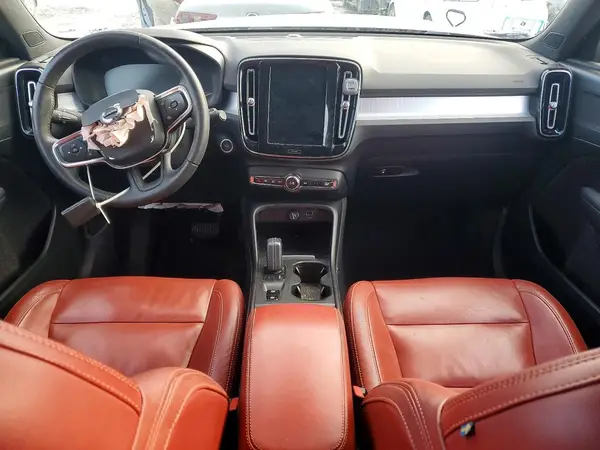 YV4AC2HKXK2050132 2019 VOLVO XC40 - Image 8