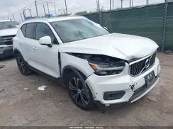 YV4AC2HL0K2059656 2019 VOLVO XC40
