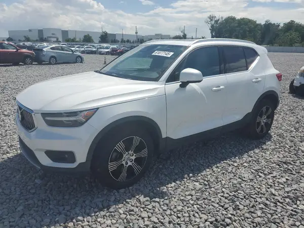 YV4AC2HLXK2075704 2019 VOLVO XC40 - Image 1