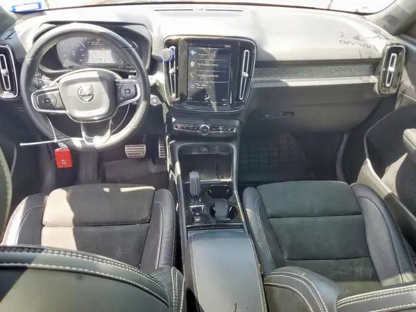 YV4AC2HM0L2322688 2020 VOLVO XC40 - Image 8