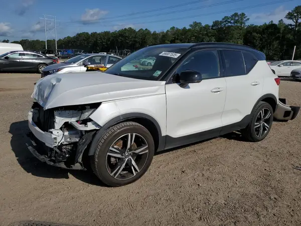 YV4AC2HM3M2537869 2021 VOLVO XC40 - Image 1