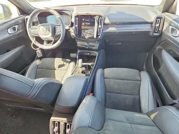 YV4AC2HM4M2491372 2021 VOLVO XC40 - Image 8