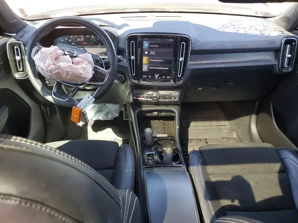 YV4AC2HM6M2488151 2021 VOLVO XC40 - Image 8