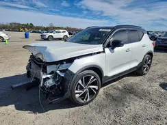 YV4AC2HM8L2196127 2020 VOLVO XC40
