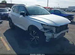 YV4AC2HM9K2059633 2019 VOLVO XC40