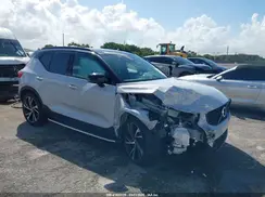 YV4AC2HM9N2771189 2022 VOLVO XC40