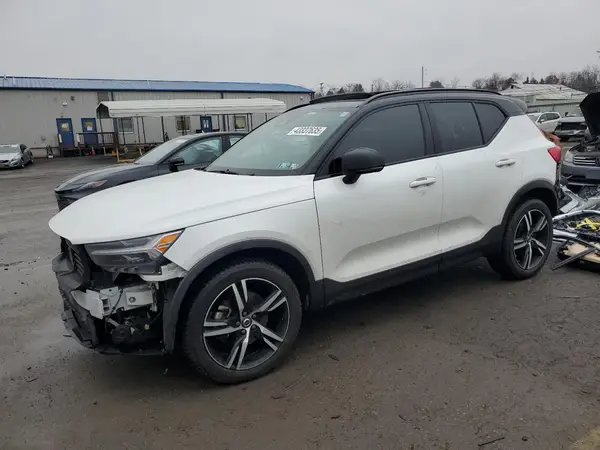 YV4AC2HMXK2068129 2019 VOLVO XC40 - Image 1