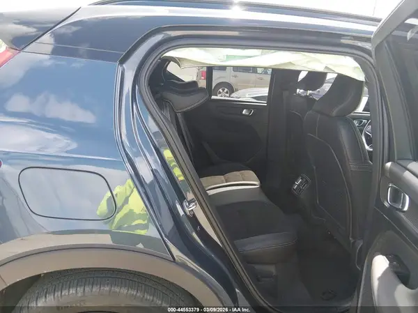 YV4AC2HMXN2646136 2022 VOLVO XC40 - Image 8
