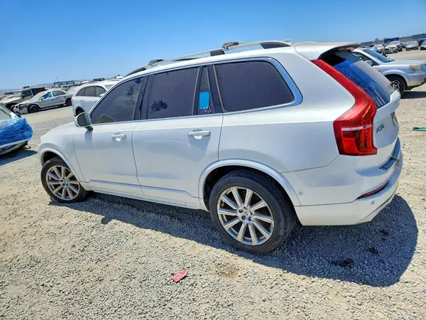 YV4BC0PK8G1054977 2016 VOLVO XC90 - Image 2