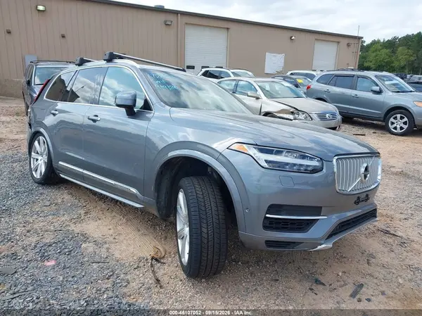 YV4BC0PL0G1067960 2016 VOLVO XC90 - Image 1