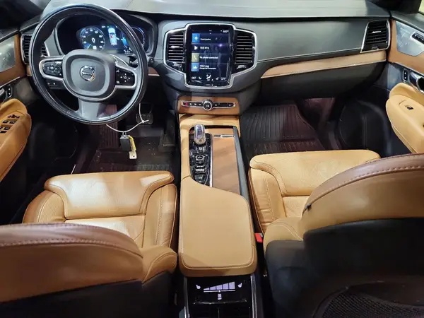 YV4BC0PL0H1120948 2017 VOLVO XC90 - Image 8