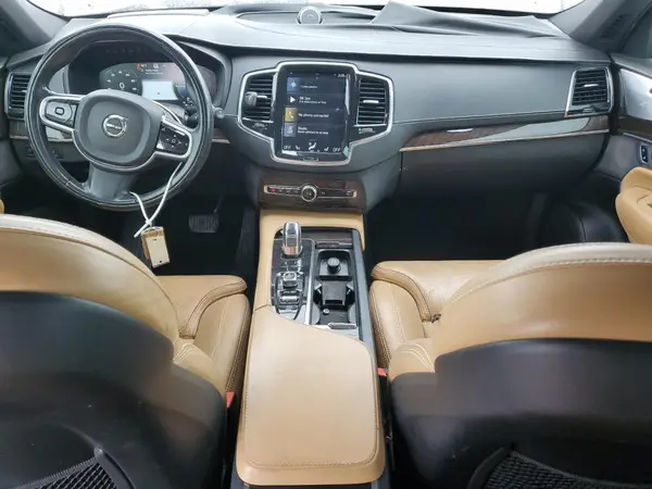 YV4BC0PL0H1150421 2017 VOLVO XC90 - Image 8