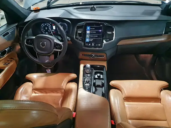 YV4BC0PL1H1127178 2017 VOLVO XC90 - Image 8