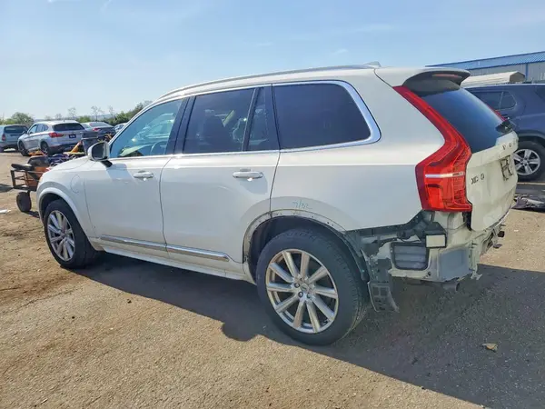 YV4BC0PL2H1107750 2017 VOLVO XC90 - Image 2