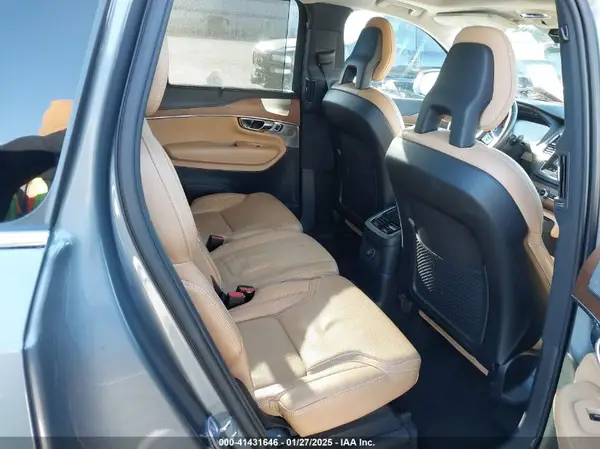 YV4BC0PL3G1043801 2016 VOLVO XC90 - Image 8