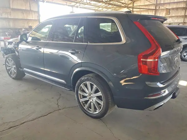 YV4BC0PL4G1090304 2016 VOLVO XC90 - Image 2