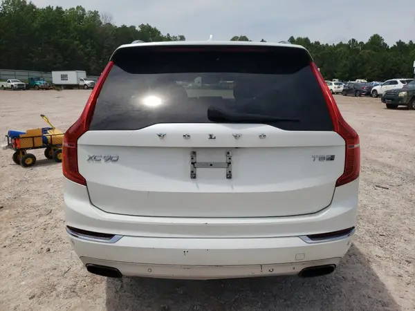 2017 VOLVO XC90 auction photo 6