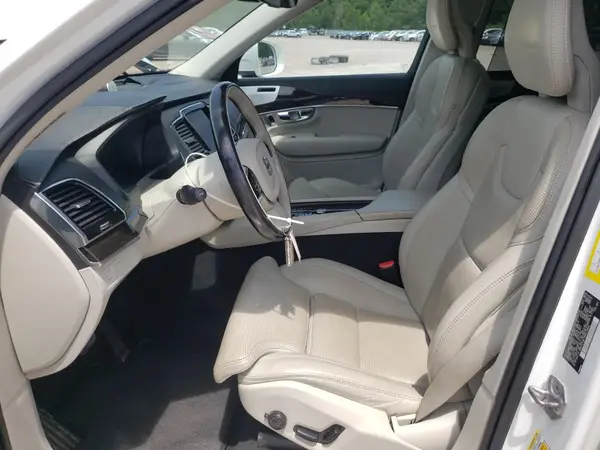 2017 VOLVO XC90 auction photo 7