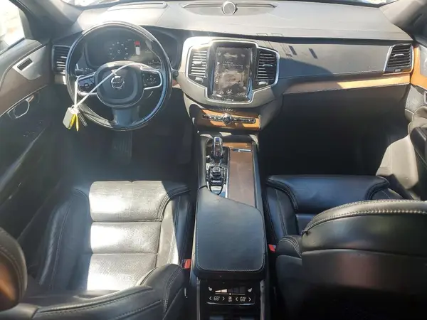 YV4BC0PL4H1178321 2017 VOLVO XC90 - Image 8
