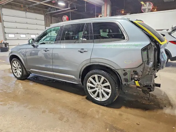 YV4BC0PL6H1171130 2017 VOLVO XC90 - Image 2