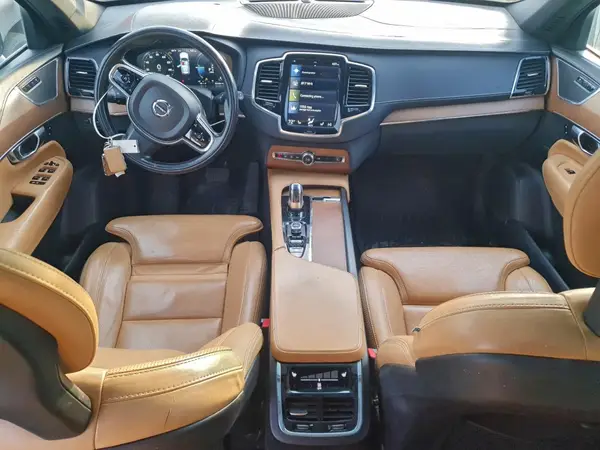 YV4BC0PL6H1176568 2017 VOLVO XC90 - Image 8