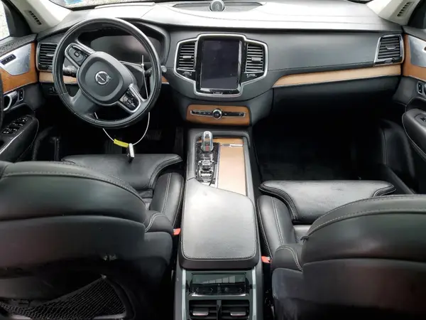 YV4BC0PL7G1054168 2016 VOLVO XC90 - Image 8
