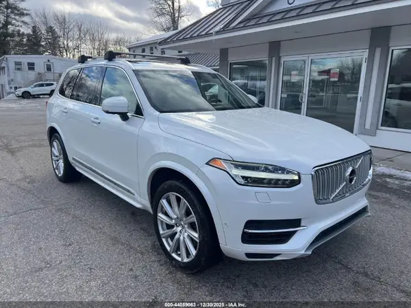 YV4BC0PL8H1109373 2017 VOLVO XC90 - Image 1
