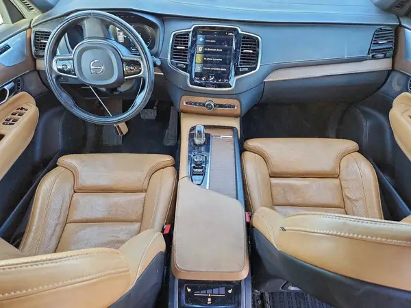 YV4BC0PL8H1121491 2017 VOLVO XC90 - Image 8