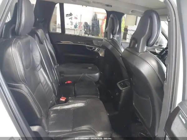 YV4BC0PL8H1122964 2017 VOLVO XC90 - Image 8