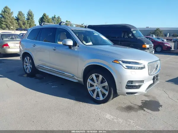 YV4BC0PL9G1072493 2016 VOLVO XC90 - Image 1