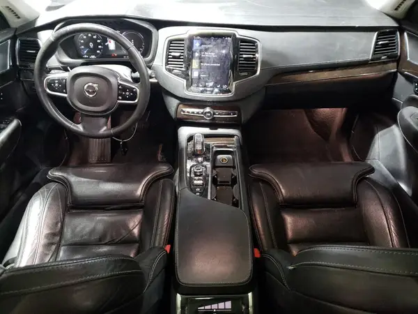 YV4BC0PL9H1122729 2017 VOLVO XC90 - Image 8
