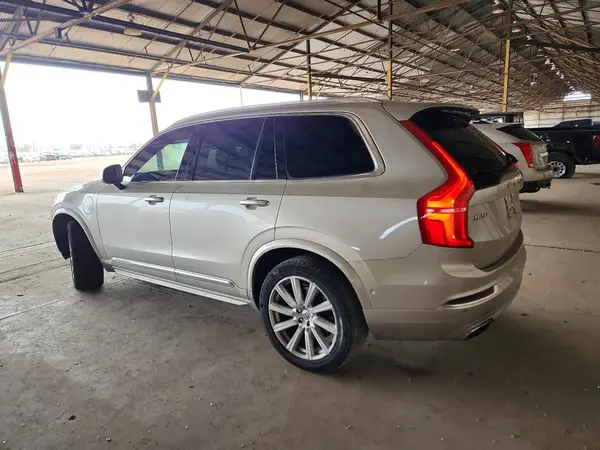 YV4BC0PLXG1048235 2016 VOLVO XC90 - Image 2