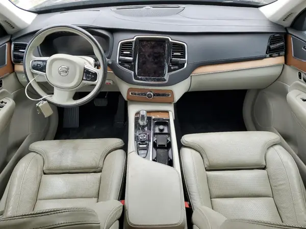 YV4BC0PLXH1109682 2017 VOLVO XC90 - Image 8