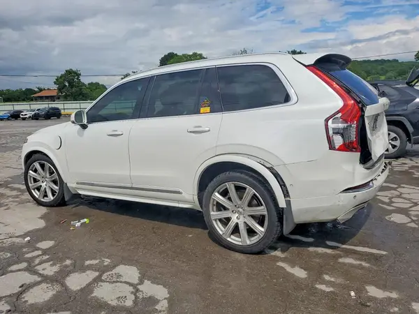 YV4BC0PLXH1166853 2017 VOLVO XC90 - Image 2