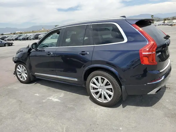 YV4BC0PLXH1167646 2017 VOLVO XC90 - Image 2