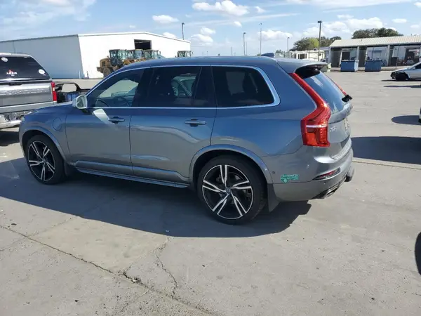 YV4BC0PM0G1092687 2016 VOLVO XC90 - Image 2