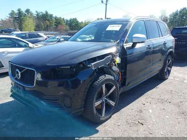 YV4BC0PM6H1170052 2017 VOLVO XC90 - Image 2