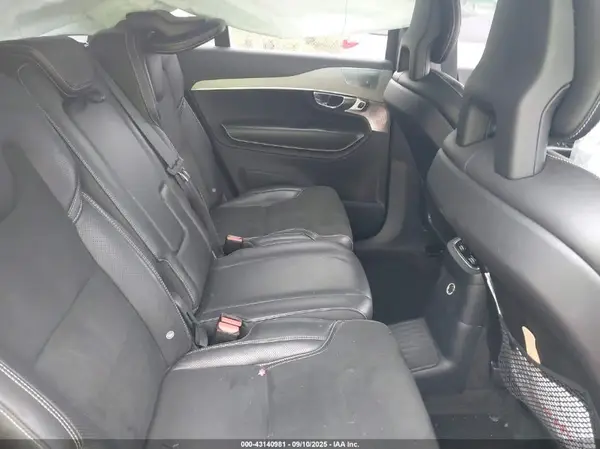 YV4BC0PM8G1054902 2016 VOLVO XC90 - Image 8