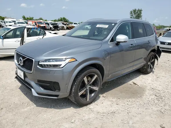 YV4BC0PM8H1112640 2017 VOLVO XC90 - Image 1
