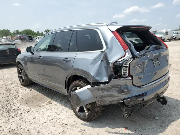 YV4BC0PM8H1112640 2017 VOLVO XC90 - Image 2