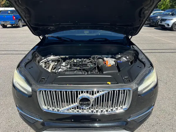 YV4BC0ZX2H1130588 2017 VOLVO XC90 - Image 8