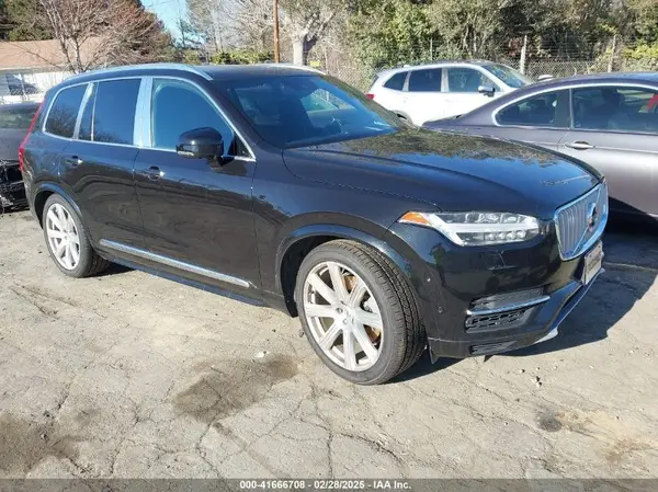 YV4BC0ZX5H1126938 2017 VOLVO XC90 - Image 1